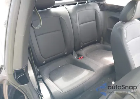 2018 Volkswagen Beetle 2.0T Se from USA, damaged, VIN 3VWJD7AT9JM709256